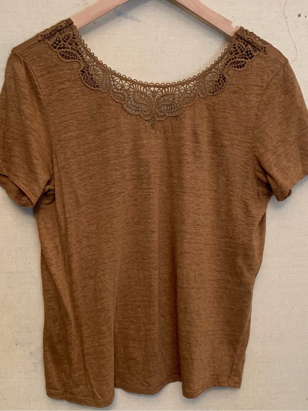 Sézane Mina Linen T-Shirt with Embroidered Neckline - Brown - Women’s Size Large - Picture 6 of 11